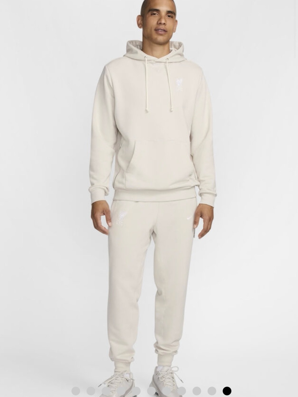 Nike Dri-FIT Liverpool F.C. Standard Issue Cream Sweat Set. Men’s Size Medium